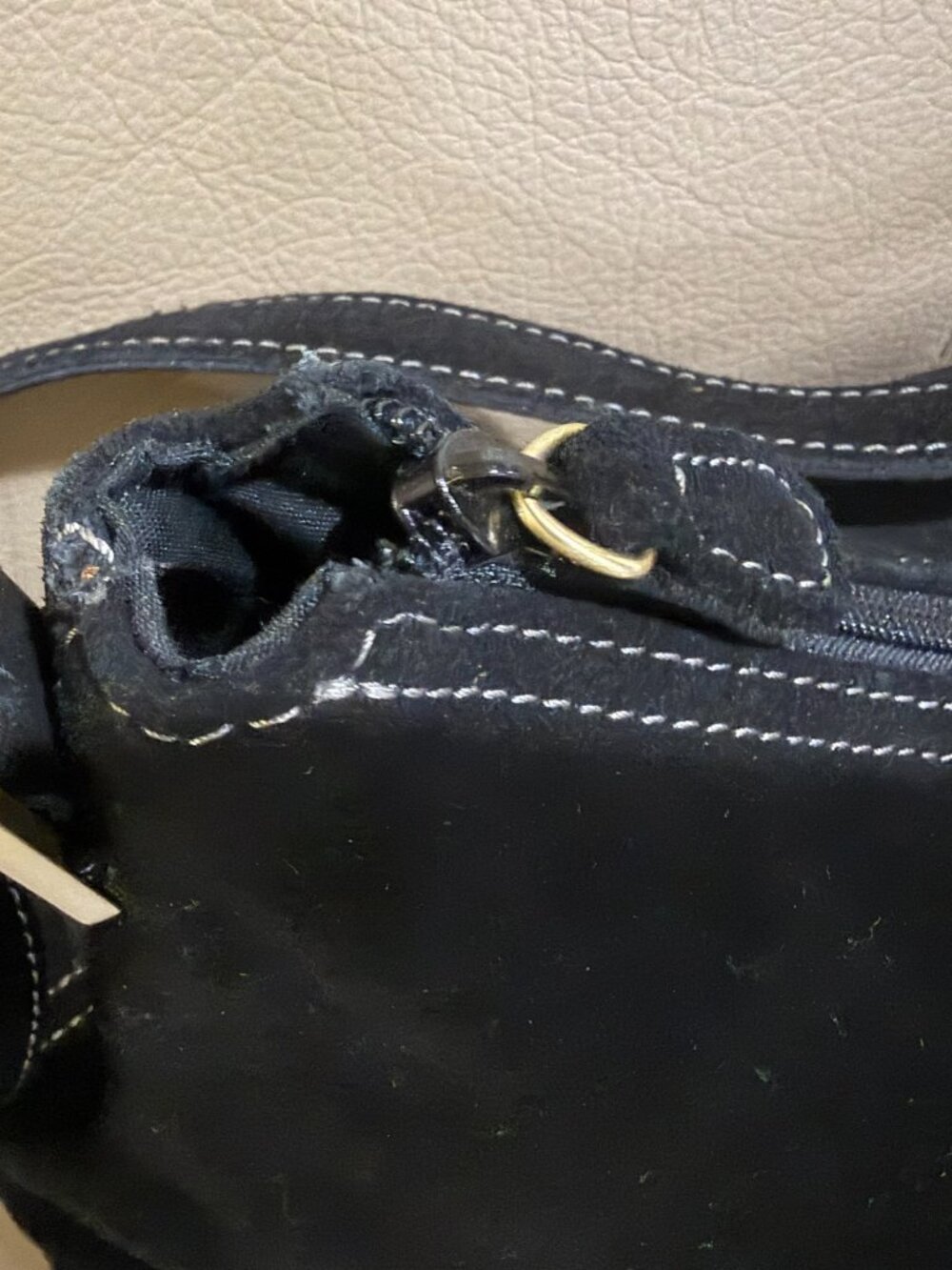 Liz Claiborne leather bag (Preowned) - Picture 9 of 14